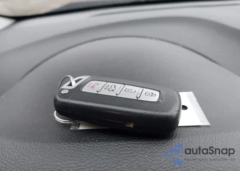 2013 Hyundai Elantra Limited z USA, uszkodzony, nr VIN 5NPDH4AE3DH379385